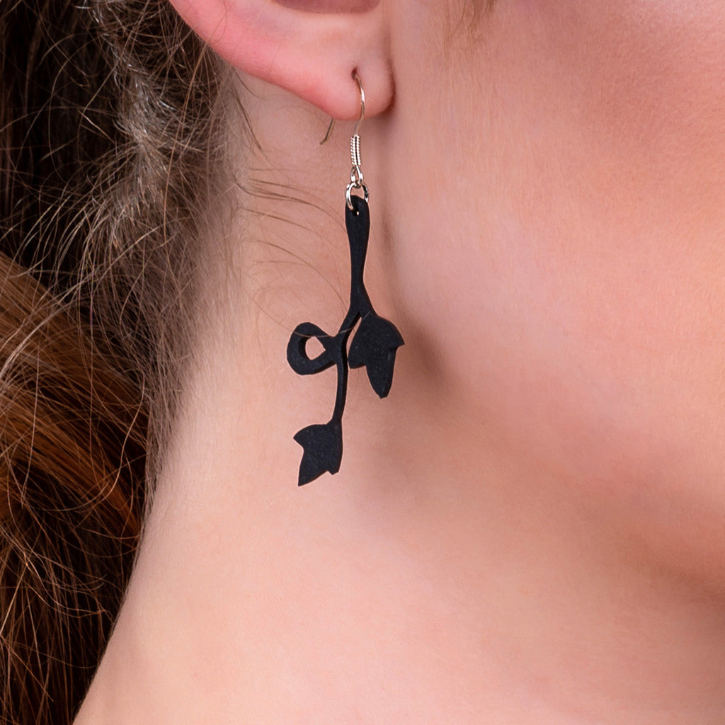Evelyn Climbing Flower Earrings
